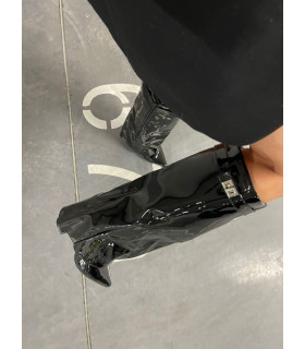 Czarne Lateksowe Kozaki Givana