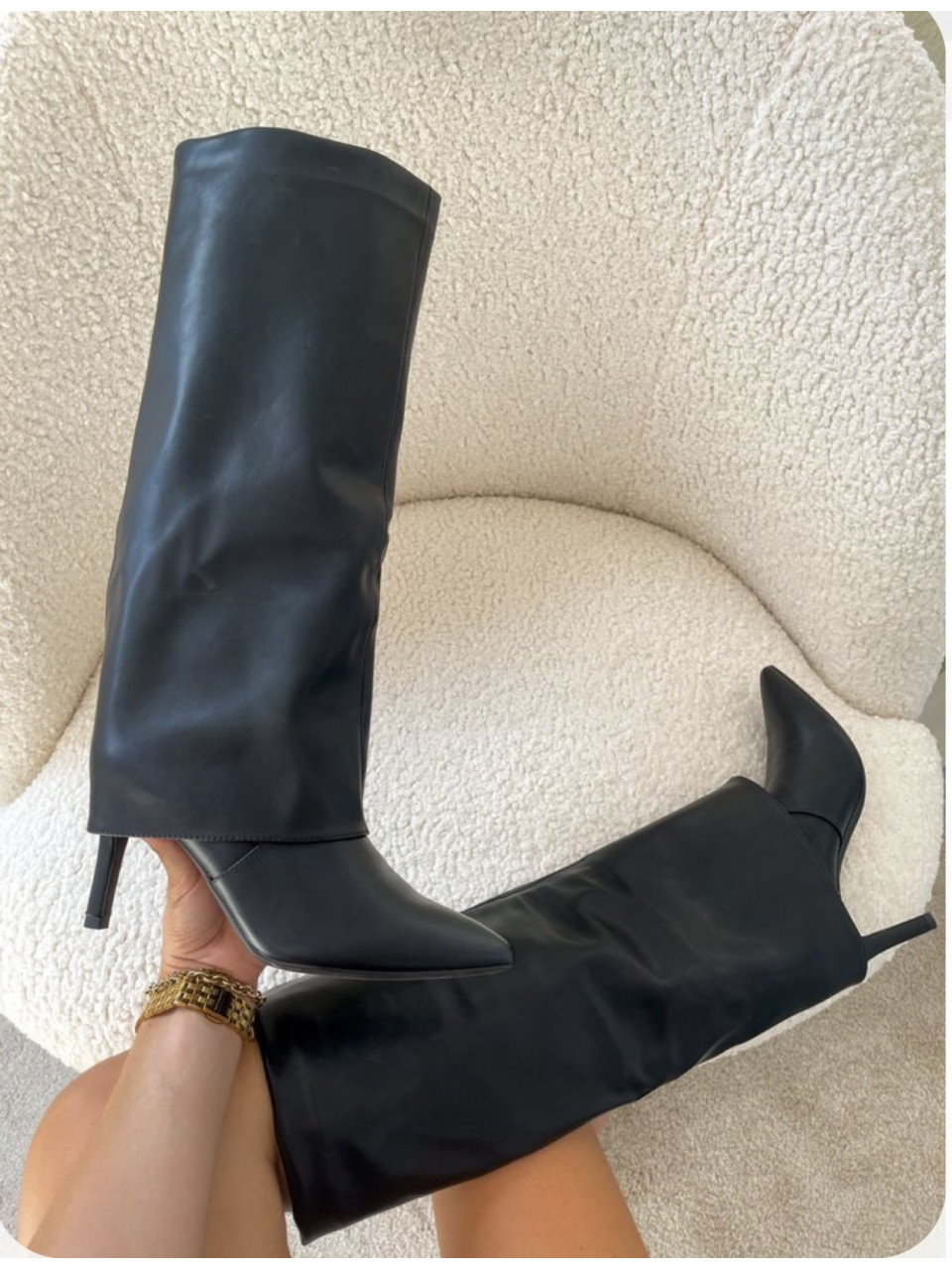 Nakładane kozaki na szpilce czarne MERCI