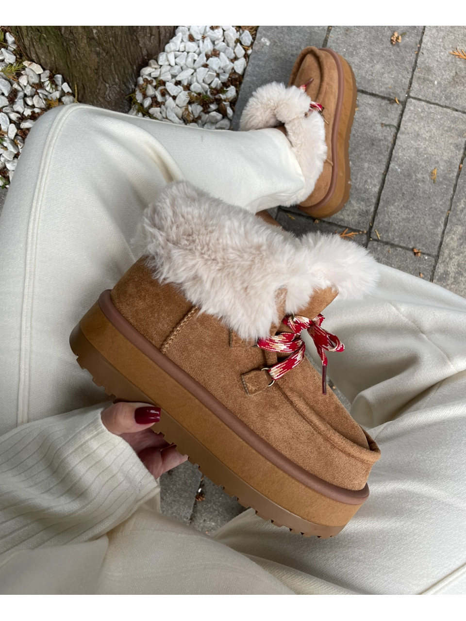 CIEPŁE ŚNIEGOWCE CAMEL COMER