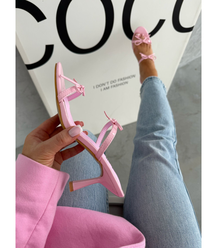 Klapki Na Obcasie Kokardki Beżowe