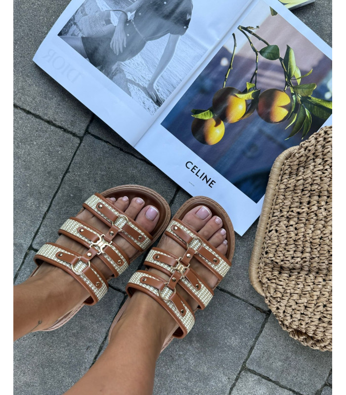 Camelowe Celinki Klapki