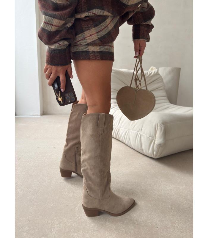 Beżowa Kowbojka Mell