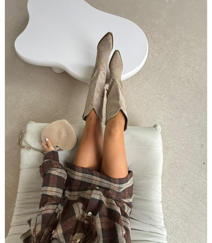 Beżowa Kowbojka Mell