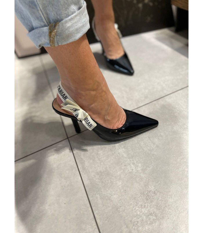 Lakierwane Czarne Szpilki