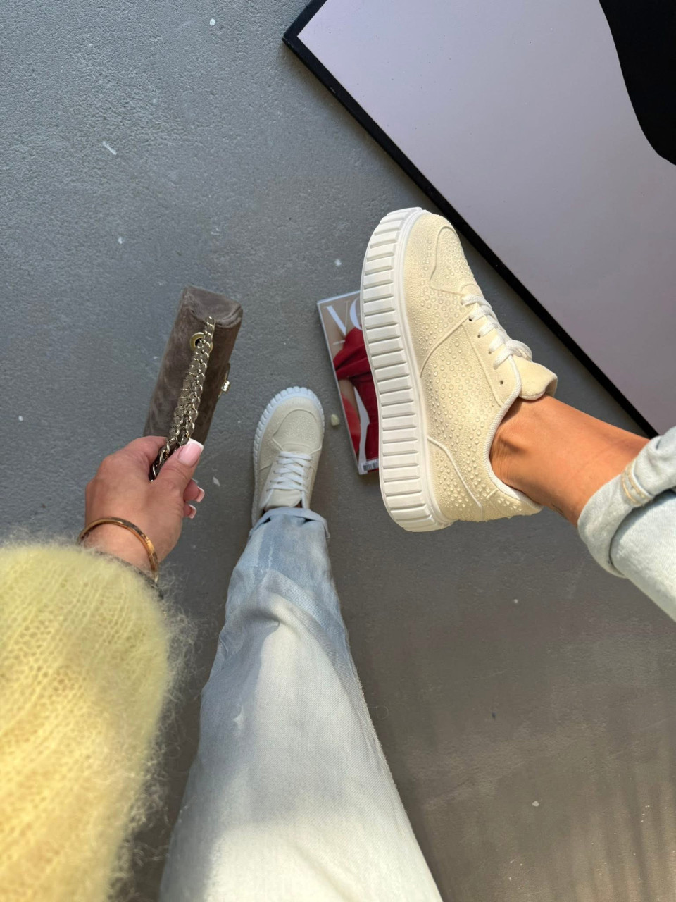 Żółte Adidasy Krople