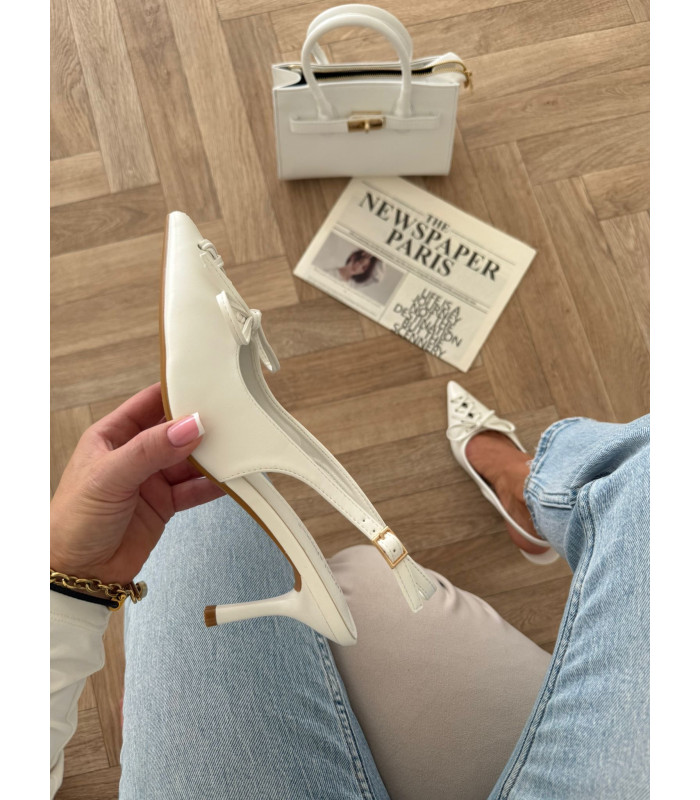 Szpilki Sznurowane Białe