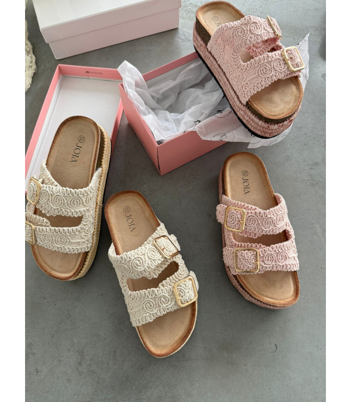 Plecione Pudrowe Klapki Na Platformie SS26