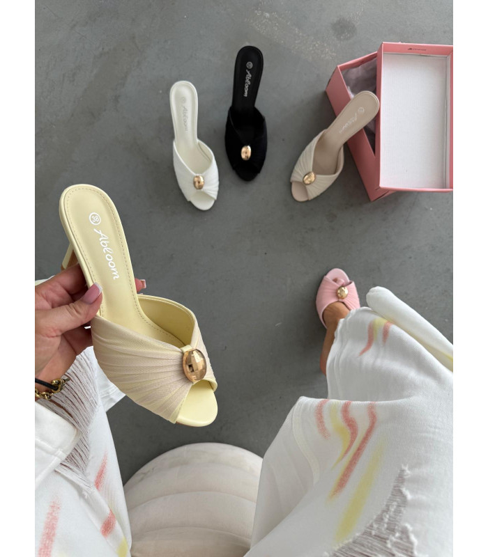 Klapki Silky Touch Czarne