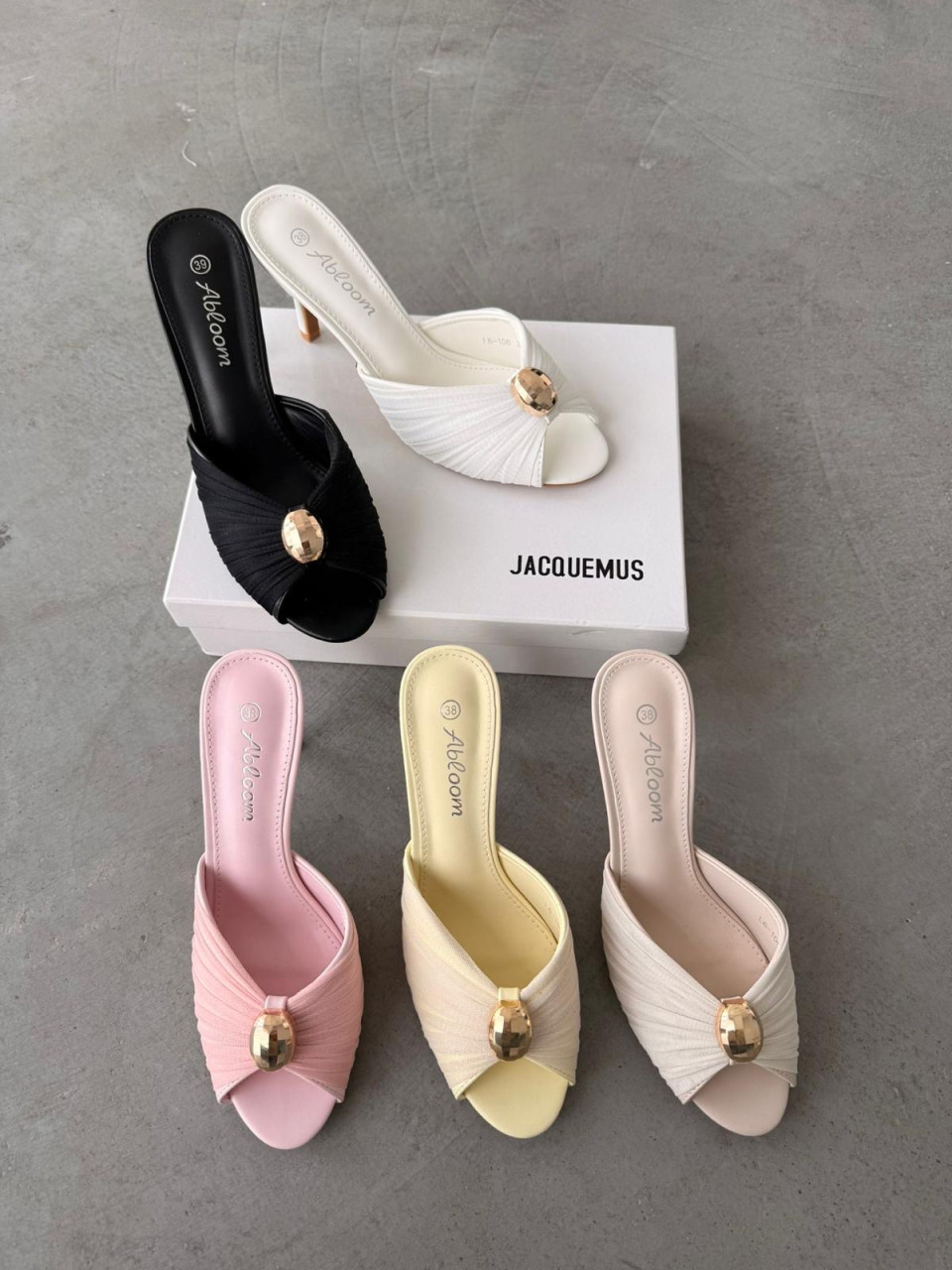 Klapki Silky Touch Białe