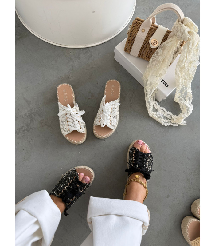 Klapki Eden Na Platformie Białe