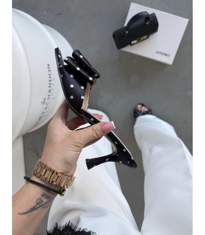 Klapki Polka Dots Czarne Kokarda