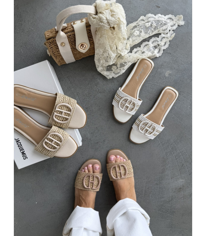 Jasny Beż Klapki CHC