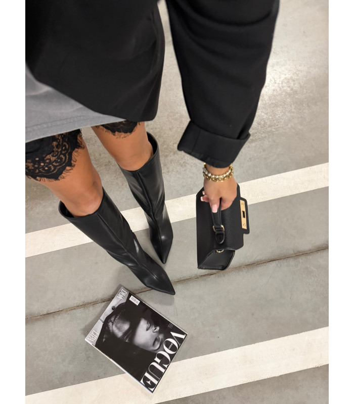 Kozaki Stiletto Na Wygodnym Obcasie