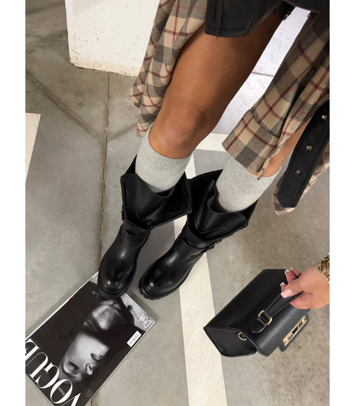 Czarne Botki Biker Boots Ze Sprzączkami kr