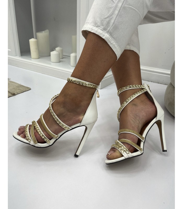 Białe sandałki złote ozdoby Exma